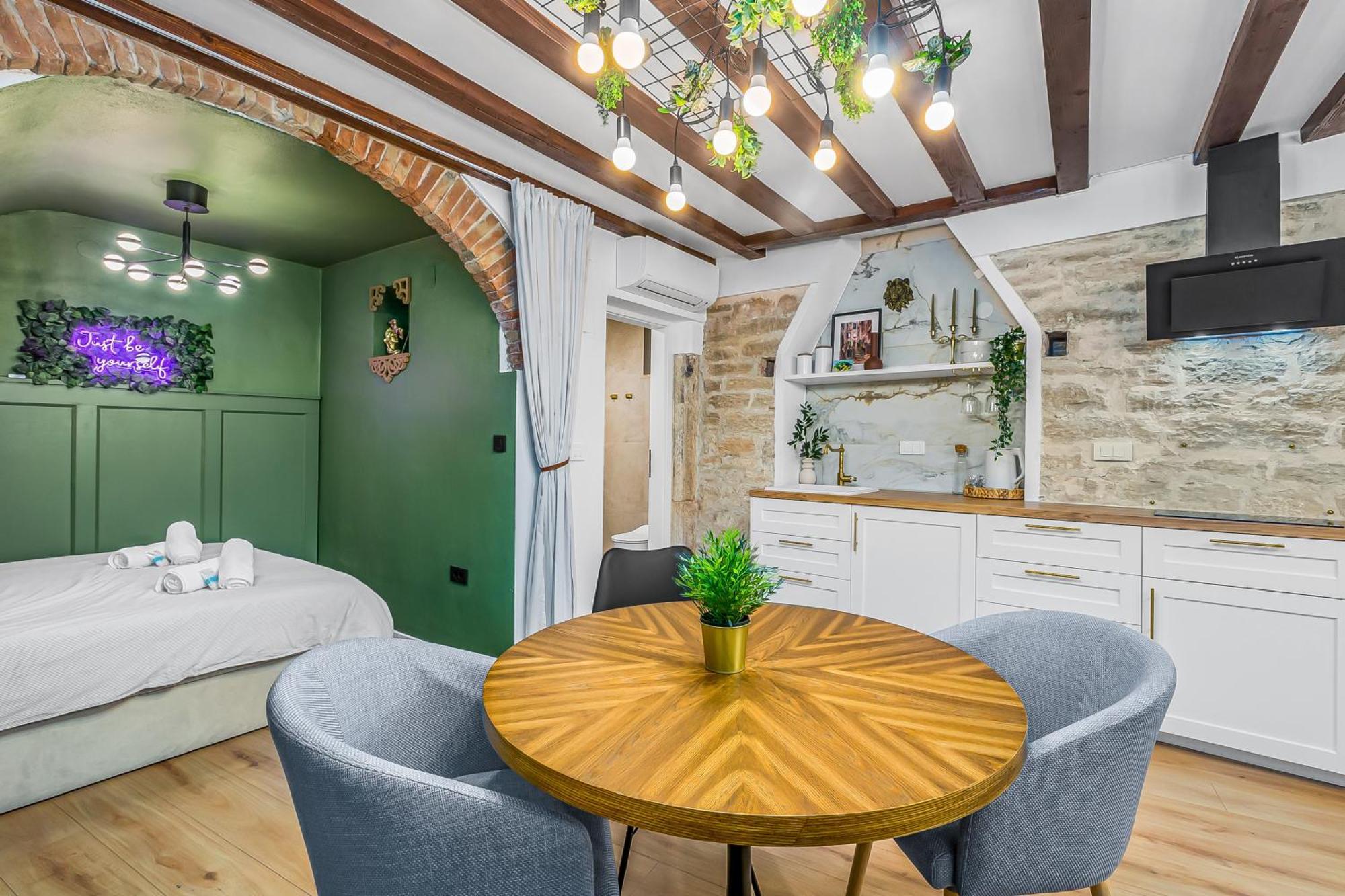 La Bestia Deluxe Studio Apartment Rovinj Luaran gambar